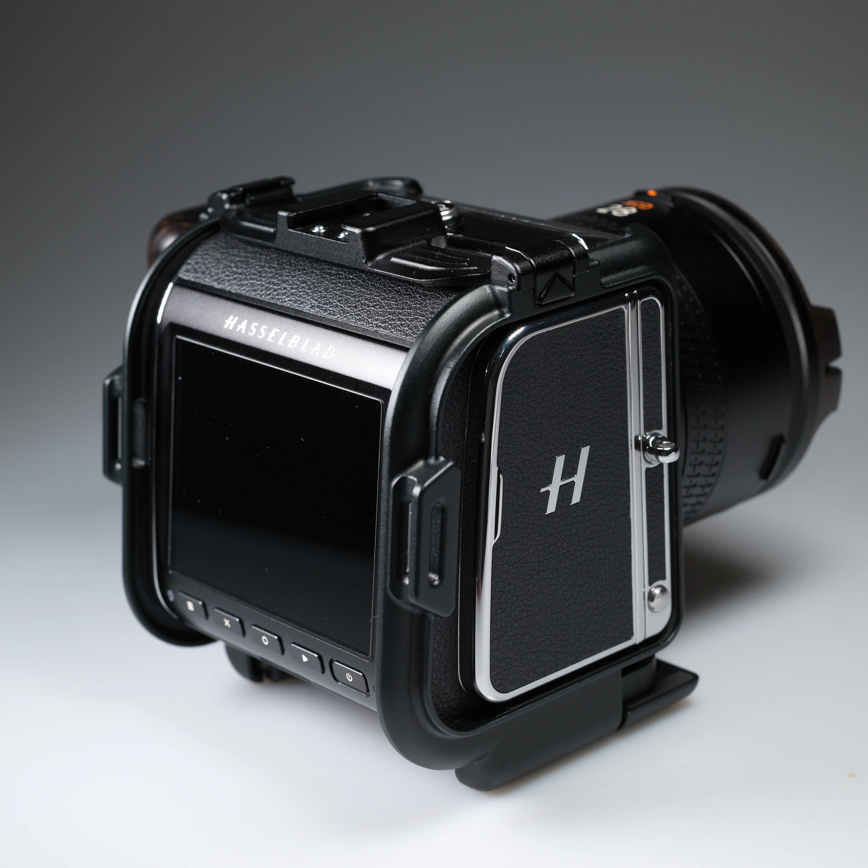 Lanhorse 铠甲 兔笼 适用 Hasselblad 907X 和 控制 手柄, Portrait 快 拆 板, Quick-Release CFV Digital Back, Optional 镜头 保护 框.